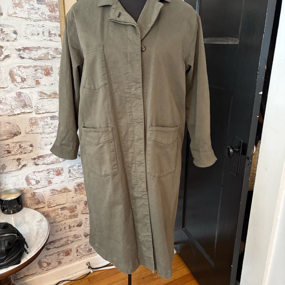 Elegant Olive khaki 
military Trench Coat made in Korea